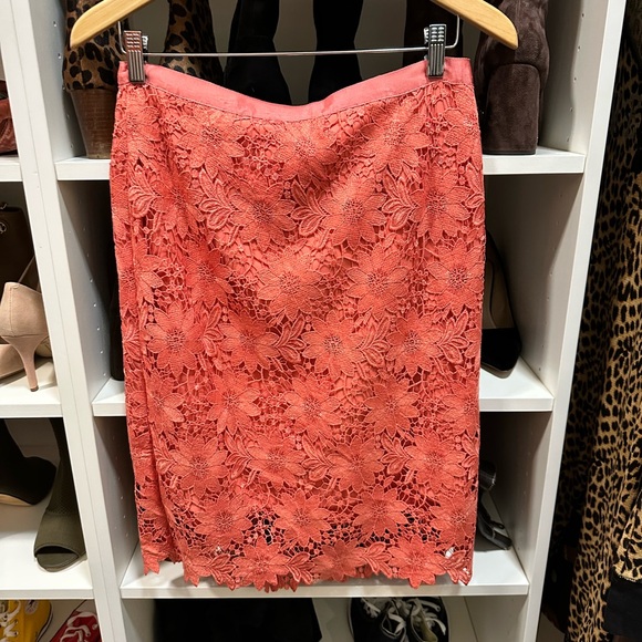 Ann Taylor Dresses & Skirts - Ann Taylor coral lace skirt size 10